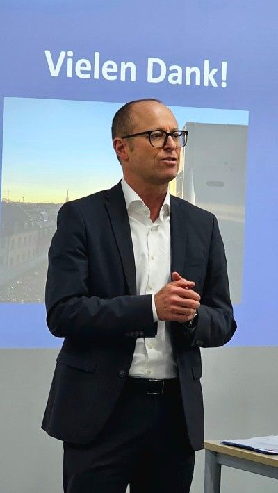 Foto_Luka_Dr__Prechtl_2_Ausbildungskonferenz-2025